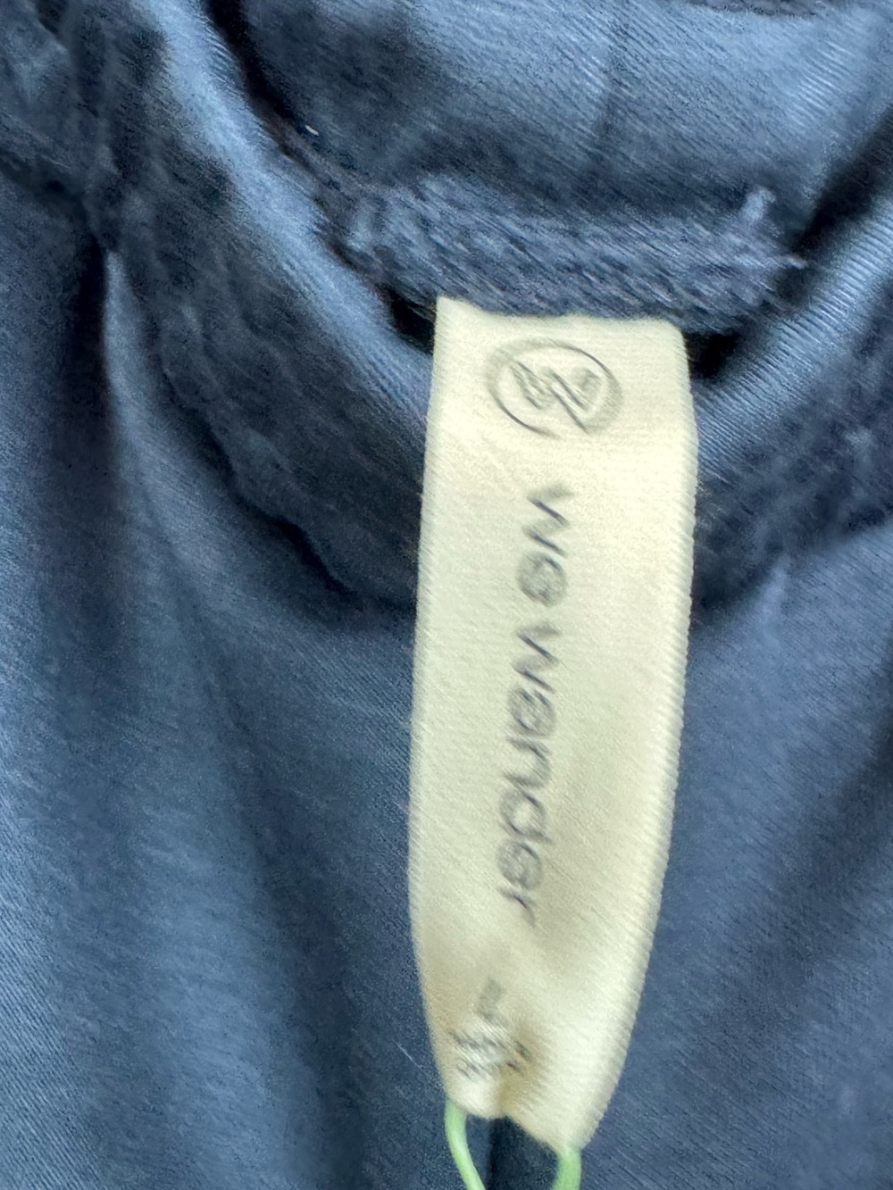 We Wander Performaluxe Pintuck Straight Pant Women Size L Navy NWT - Picture 5 of 7